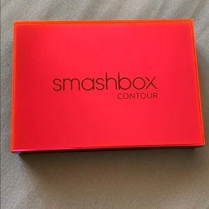 Smashbox contour